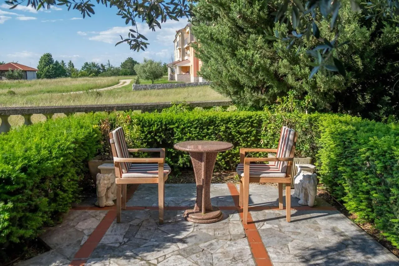 Villa Alberi With Pool Savudrija Croatia