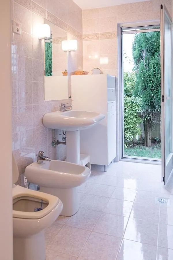 סבודרייה Villa Alberi With Pool
